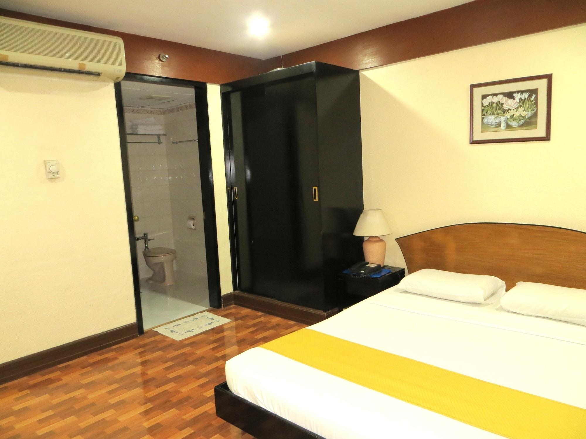 Paragon Suites Cebu Exterior foto